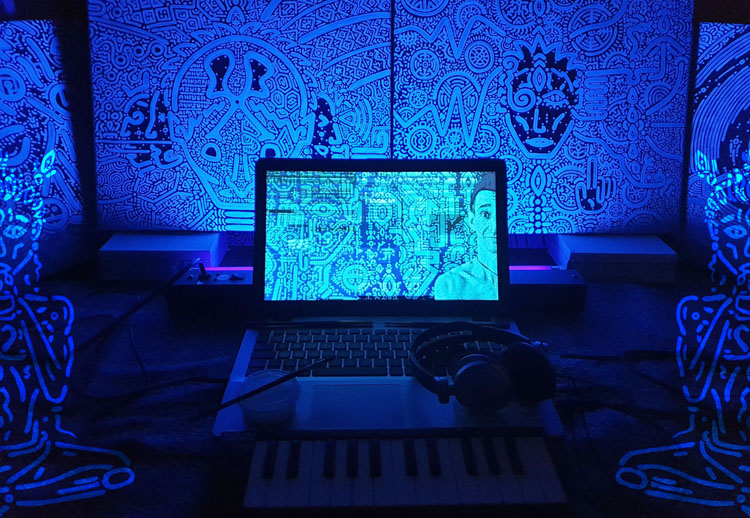Sparkling Isolation UV Laptop Setup